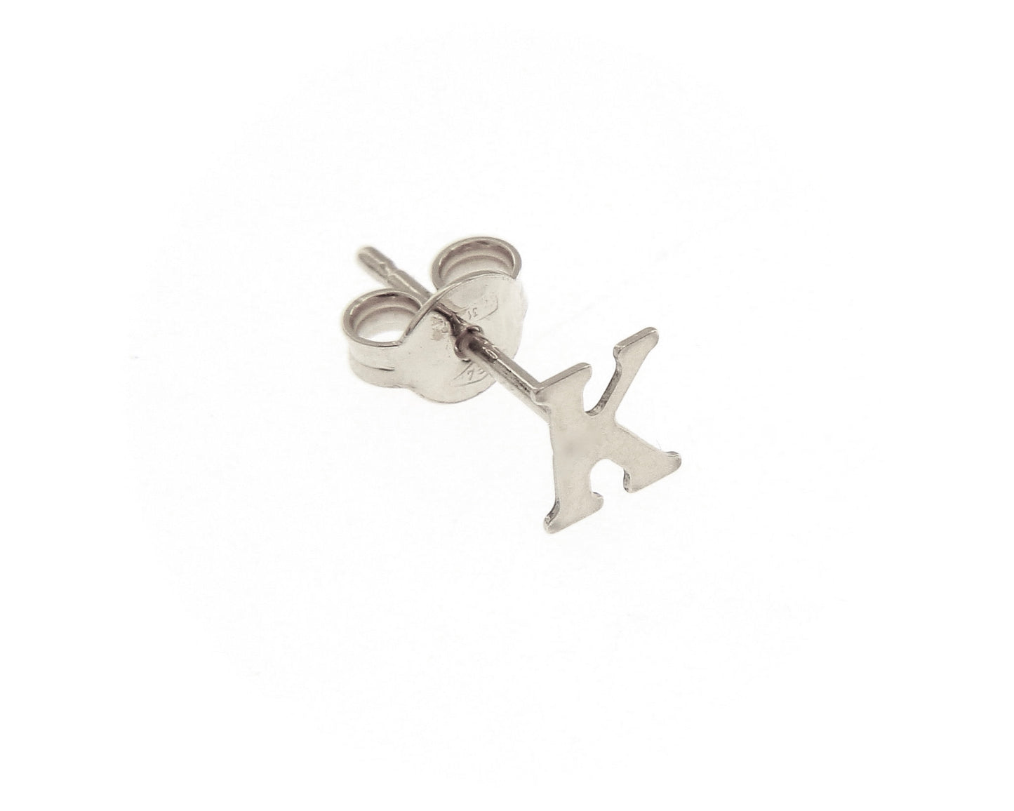 SINGLE EARRING IN 750 18K WHITE GOLD, FLAT INITIAL LETTER, LENGTH 6 MM